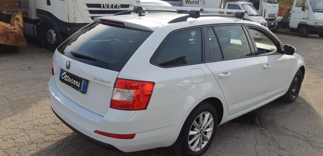 Skoda Octavia 1.6 TDI CR 110 CV DSG Wagon Executive