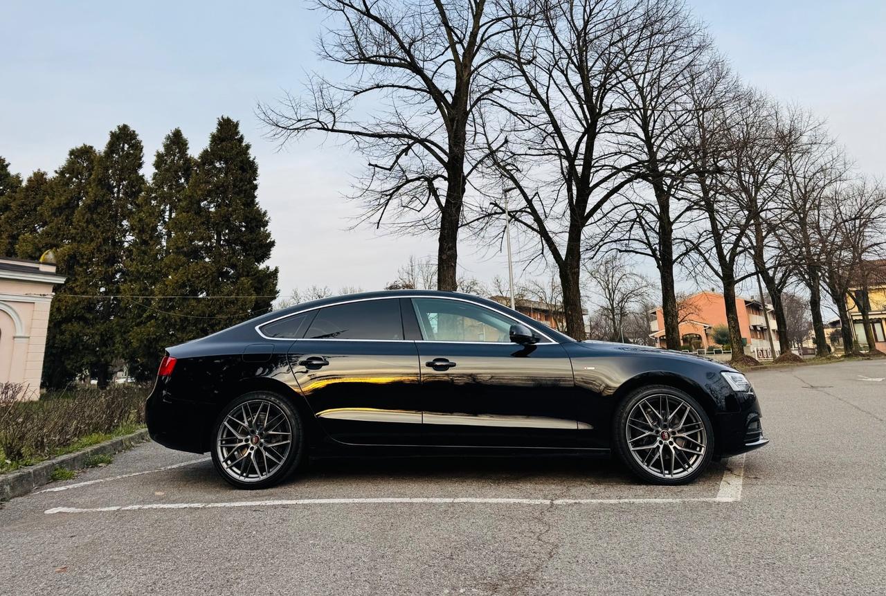 Audi A5 2.0 TDI S-line