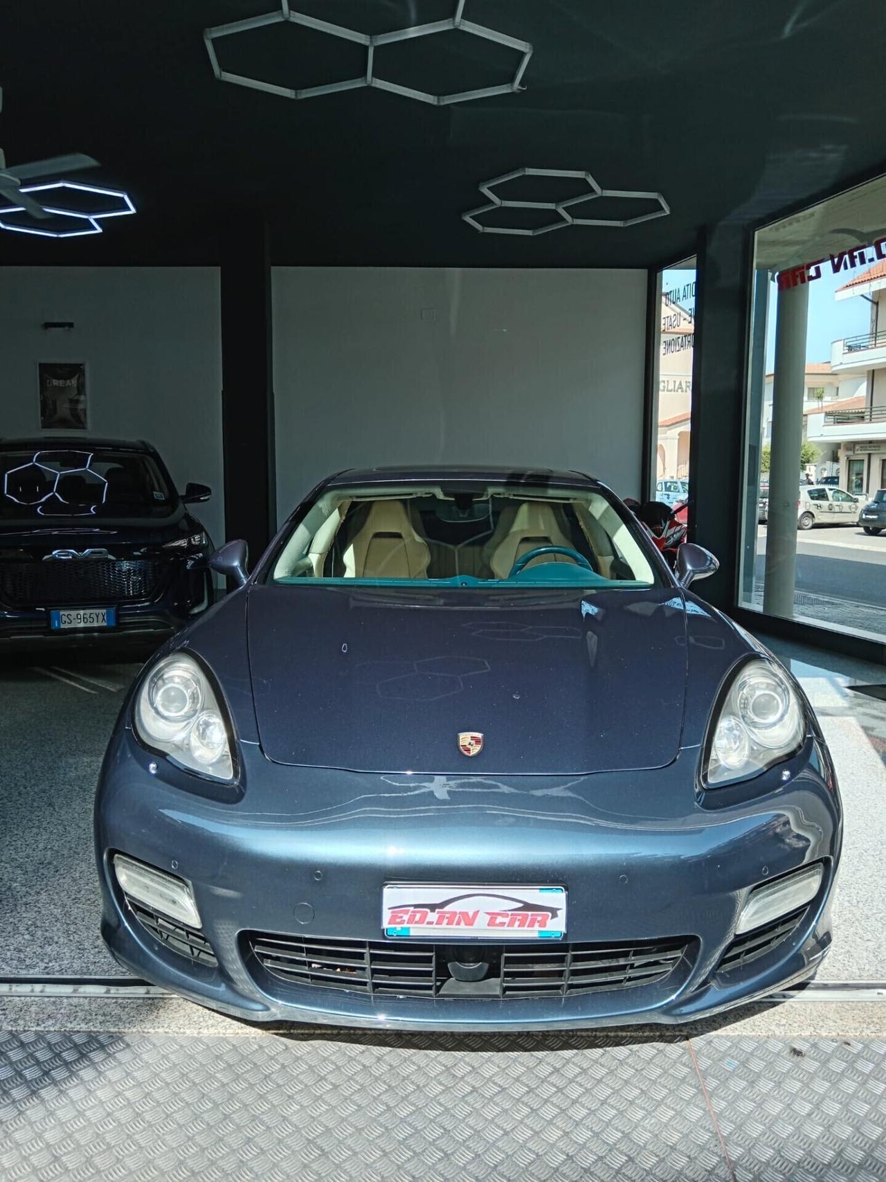 Porsche Panamera 4.8 Turbo