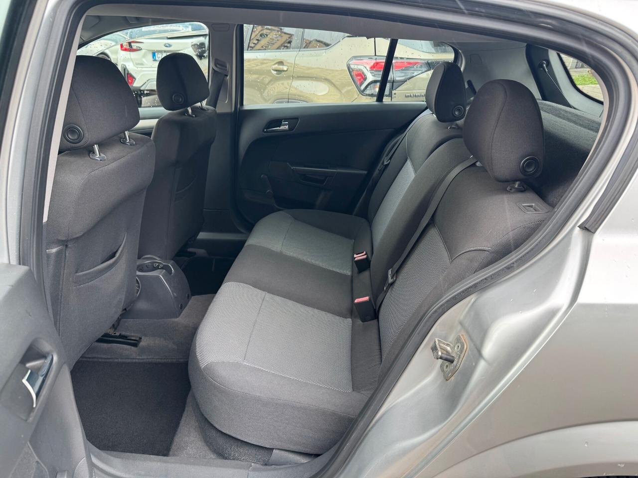 Opel Astra 1.4 16V GPL