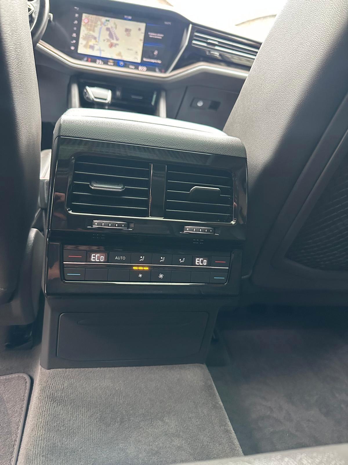 Volkswagen Touareg 3.0 V6 TDI SCR Atmosphere TETTO APRIBILE E INTERNI IN PELLE TOTALE CON MEMORIA