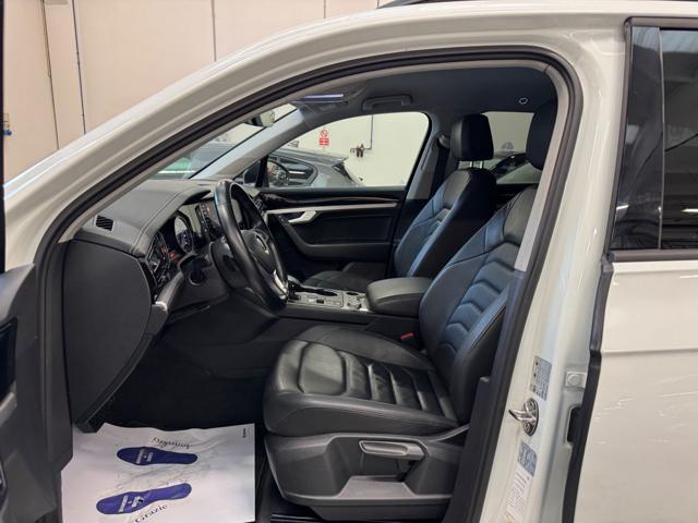 VOLKSWAGEN Touareg 3.0 V6 TDI SCR Black Style 231CV
