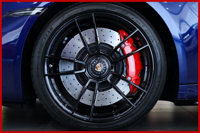 PORSCHE 992 Targa 4 GTS