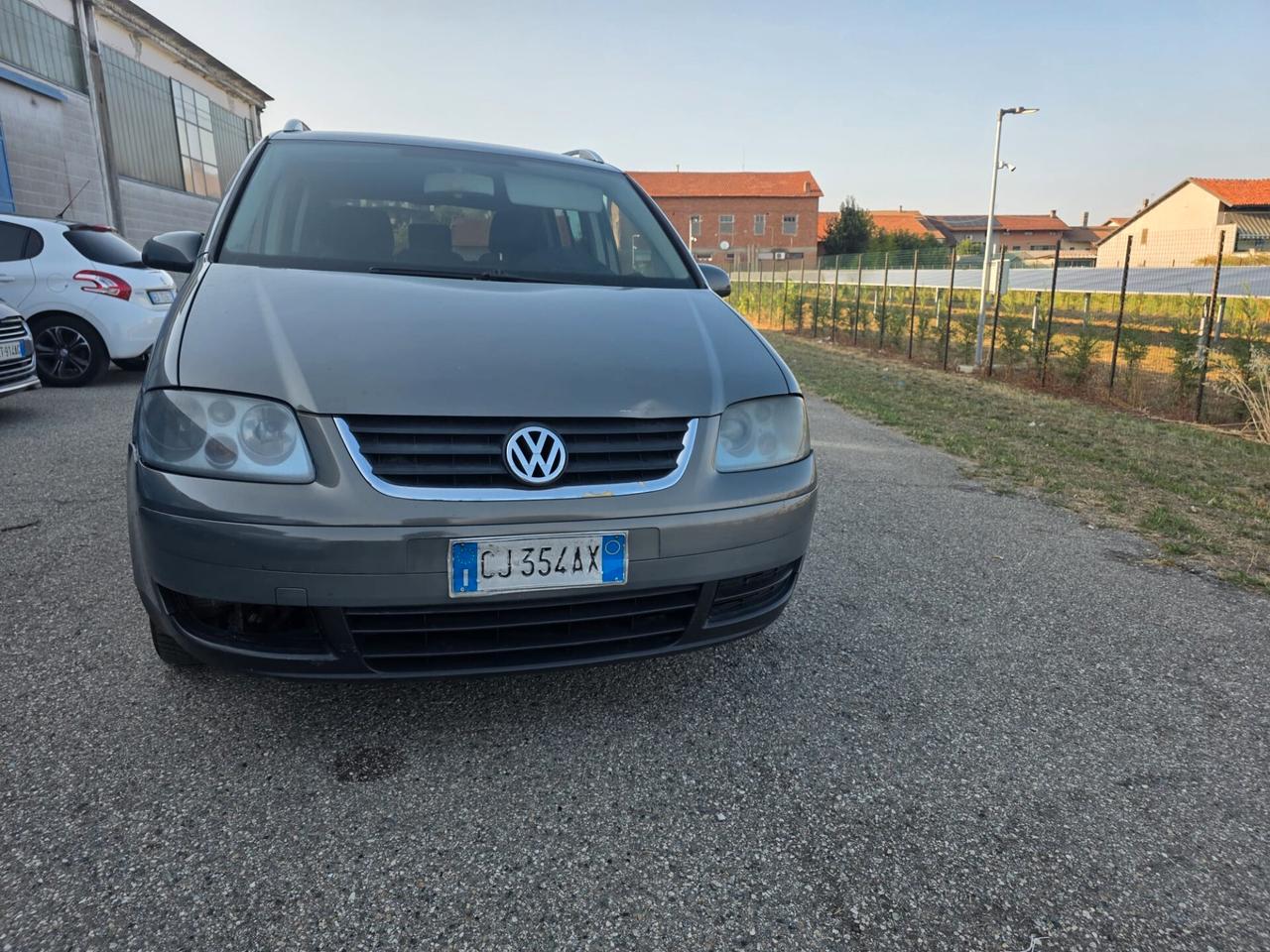 Volkswagen Touran 2.0 16V TDI Highline