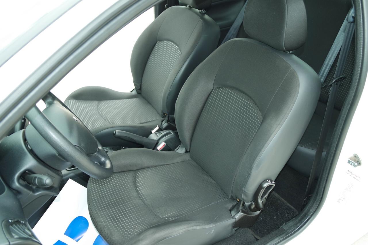 Peugeot 206 Plus 1.1 60CV 3p. Plus