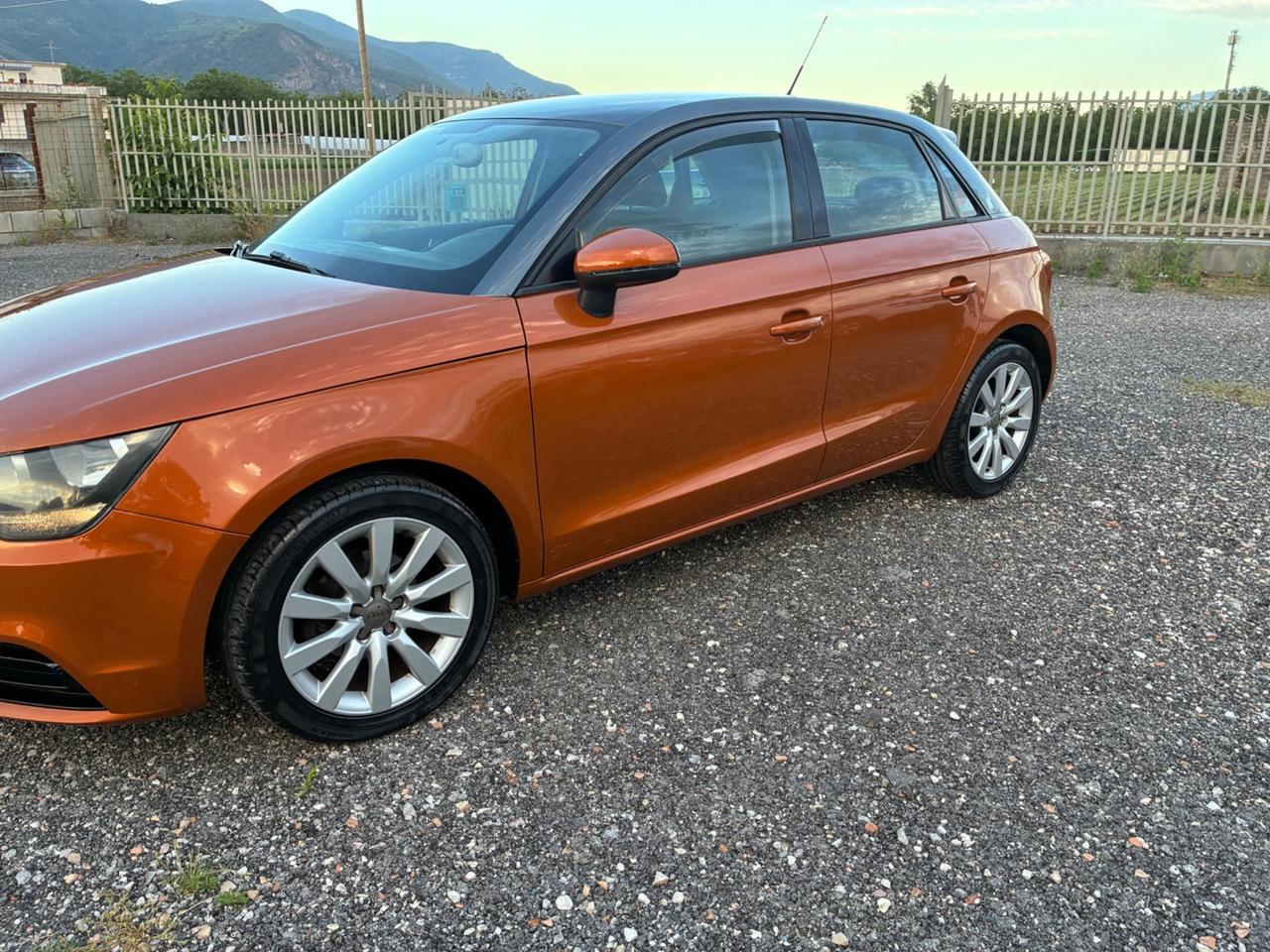 Audi A1 Sportback 1.6 TDI 90cv - 2015