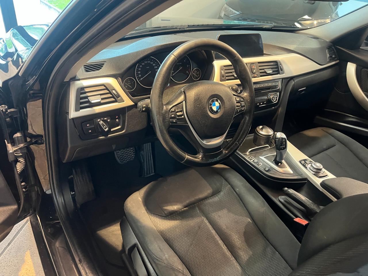 Bmw 318 318d Touring Auto