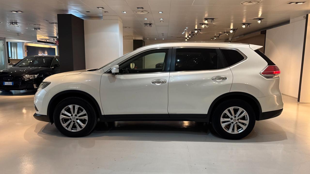 Nissan X-Trail 1.6 dCi 2WD Tekna - 2015