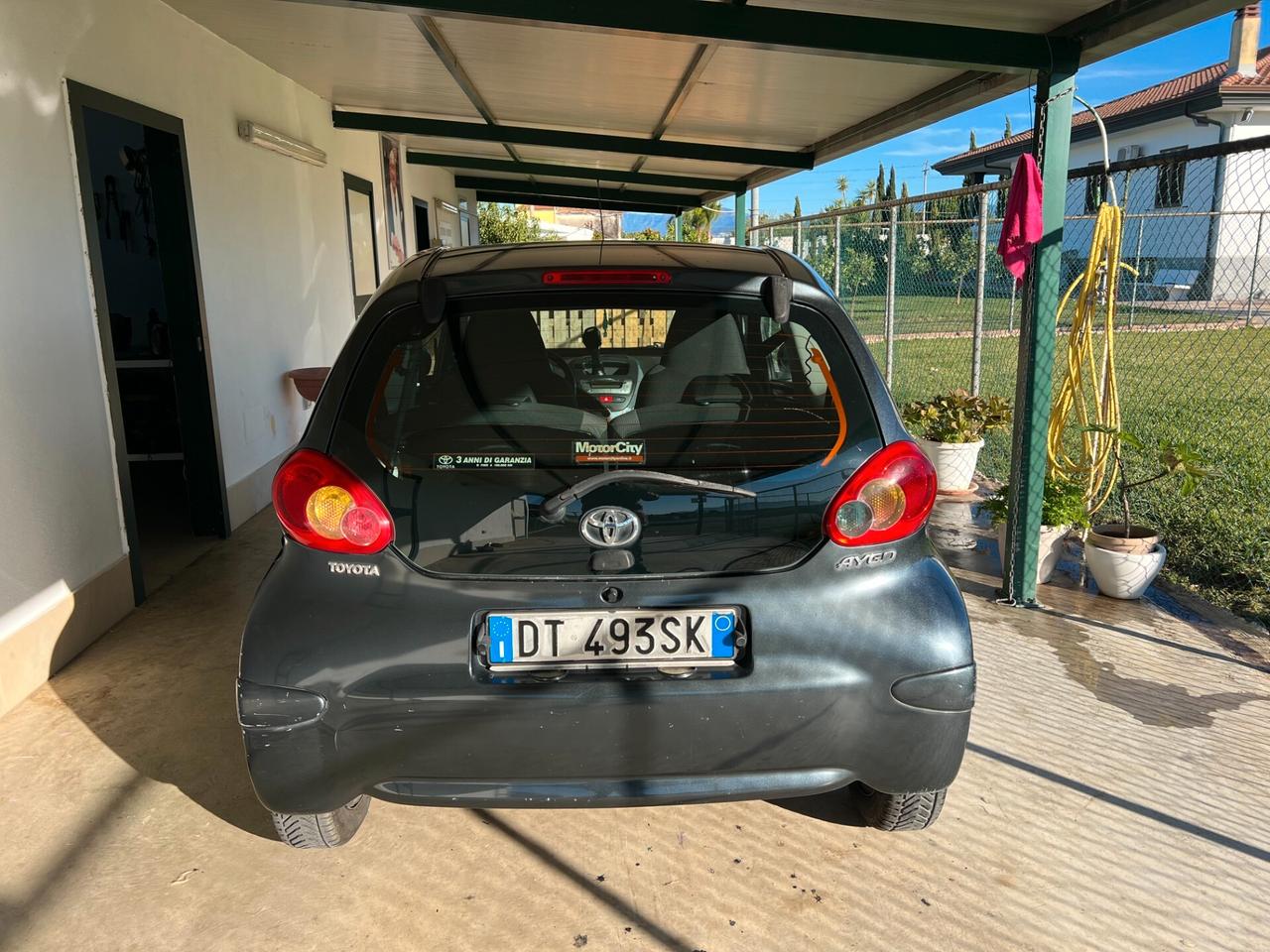 Toyota Aygo 1.0 12V VVT-i 3 porte Sol
