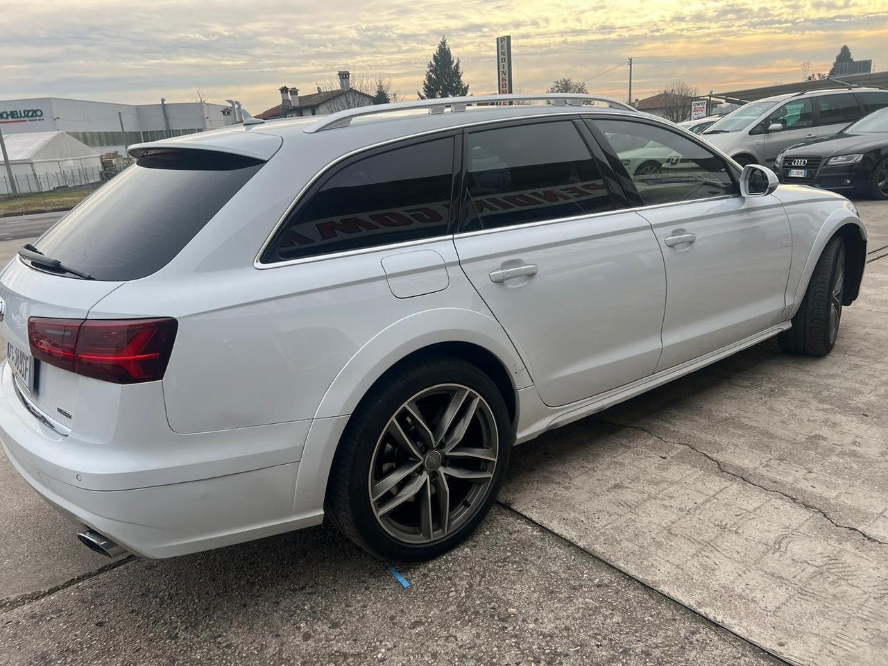 Audi A6 allroad 3.0 TDI 272 CV S tronic Business Plus