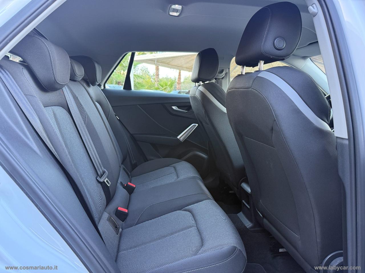 AUDI Q2 30 TDI Business Design
