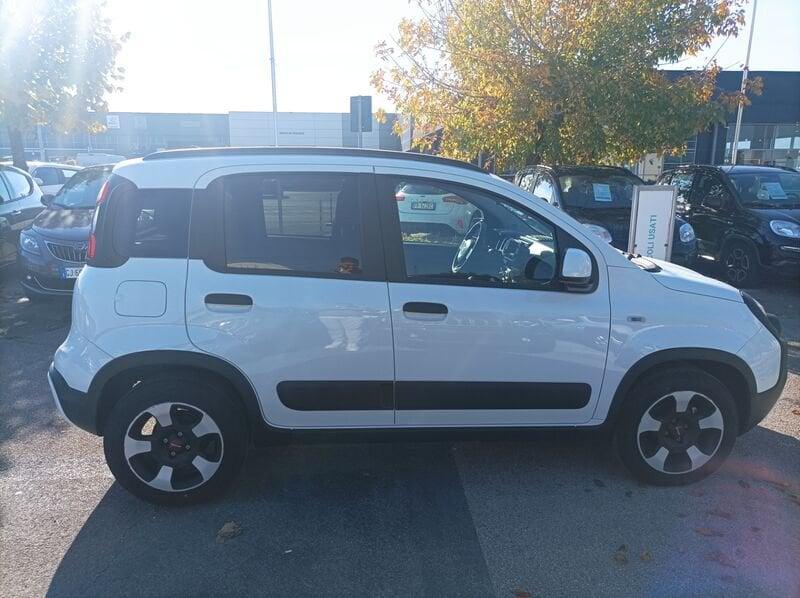 FIAT Panda III 2021 Cross 1.0 firefly hybrid Cross s&s 70cv 5p.ti