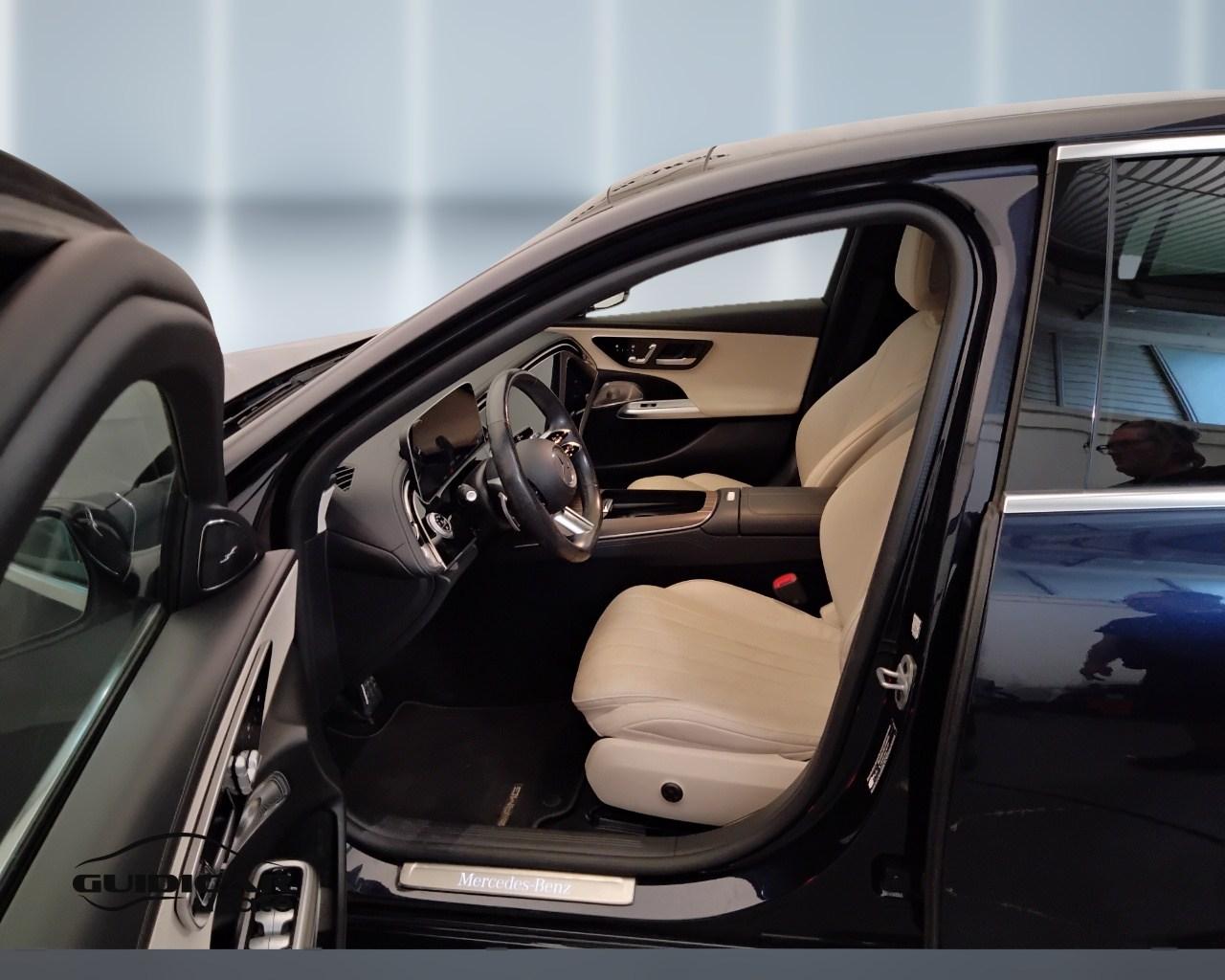 Mercedes-Benz Classe E- W214 Berlina - E 220 d AMG Line Premium auto