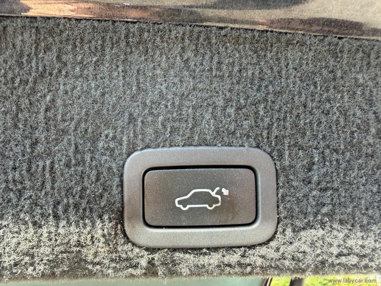 VOLVO XC60 D3 Geartronic Momentum