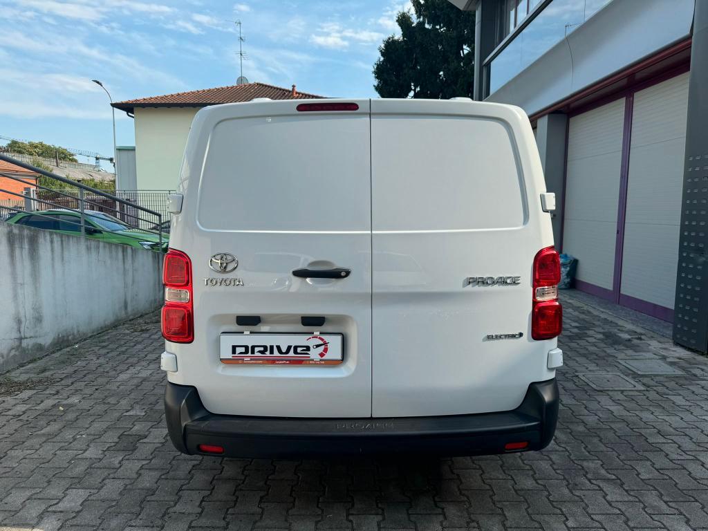 TOYOTA Proace electric 75kWh 10q L2 D Active