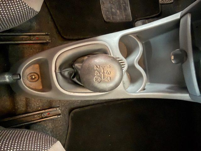 PEUGEOT 107 1.0 68CV 5p. Urban Move