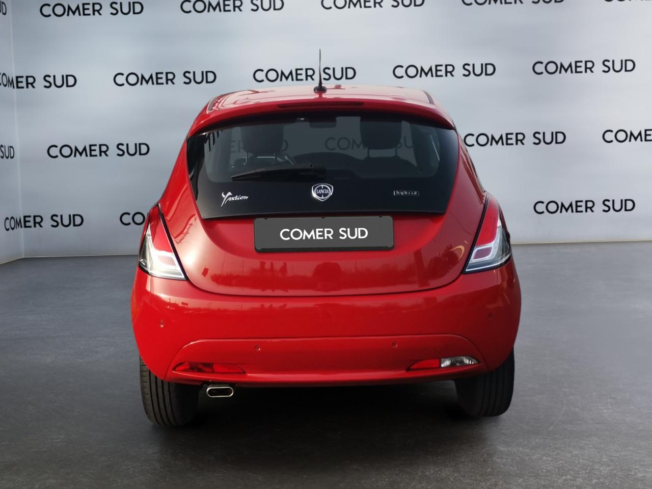 LANCIA Ypsilon III 2021 - Ypsilon 1.0 firefly hybrid Silver s&s 70c