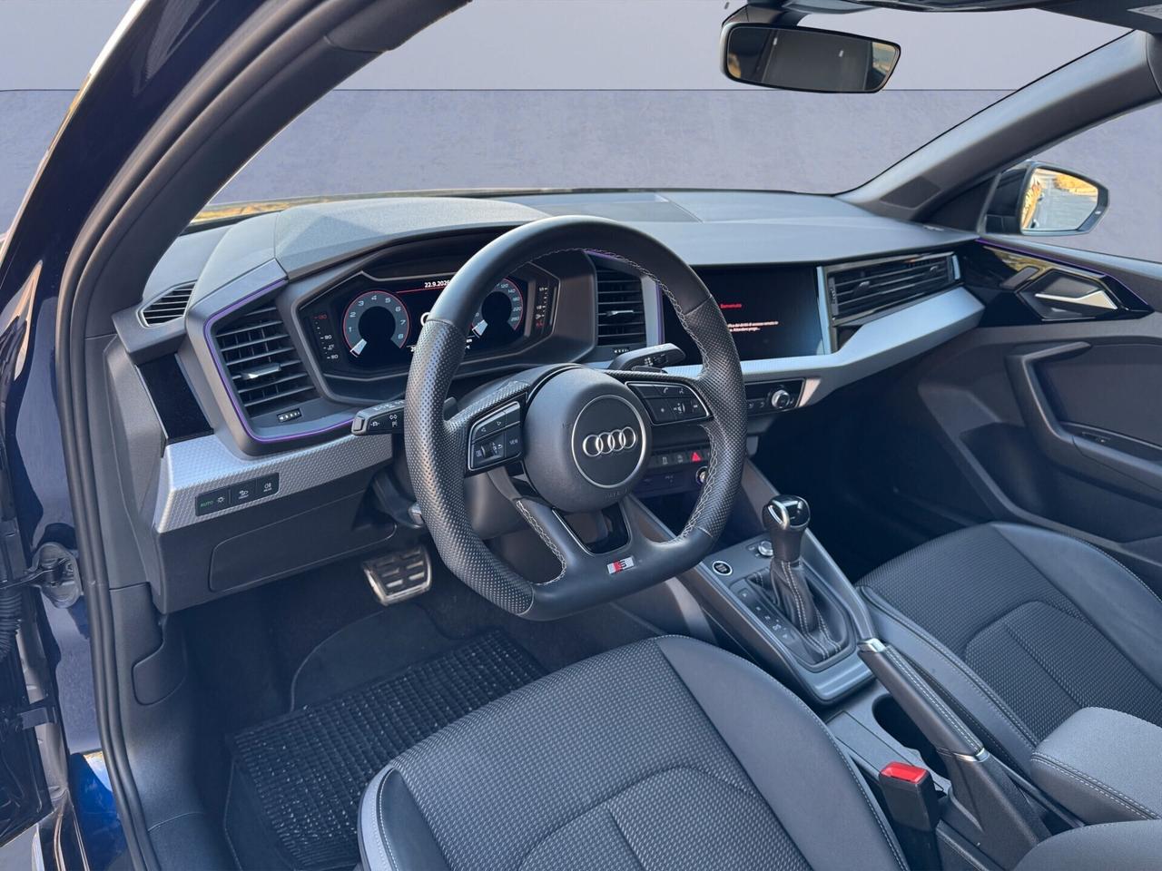 Audi A1 SPB 30 TFSI S tronic Identity Black