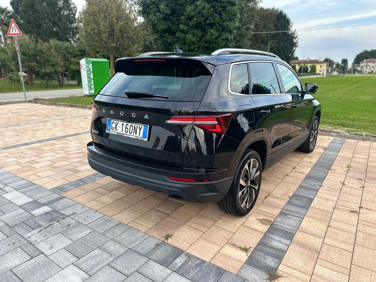 Skoda Karoq 2.0 TDI EVO SCR 115 CV DSG SportLine UNICO PROPIETARIO , NEOPATENTATI