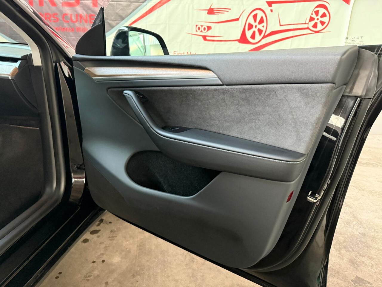 Tesla Model Y Performance AWD