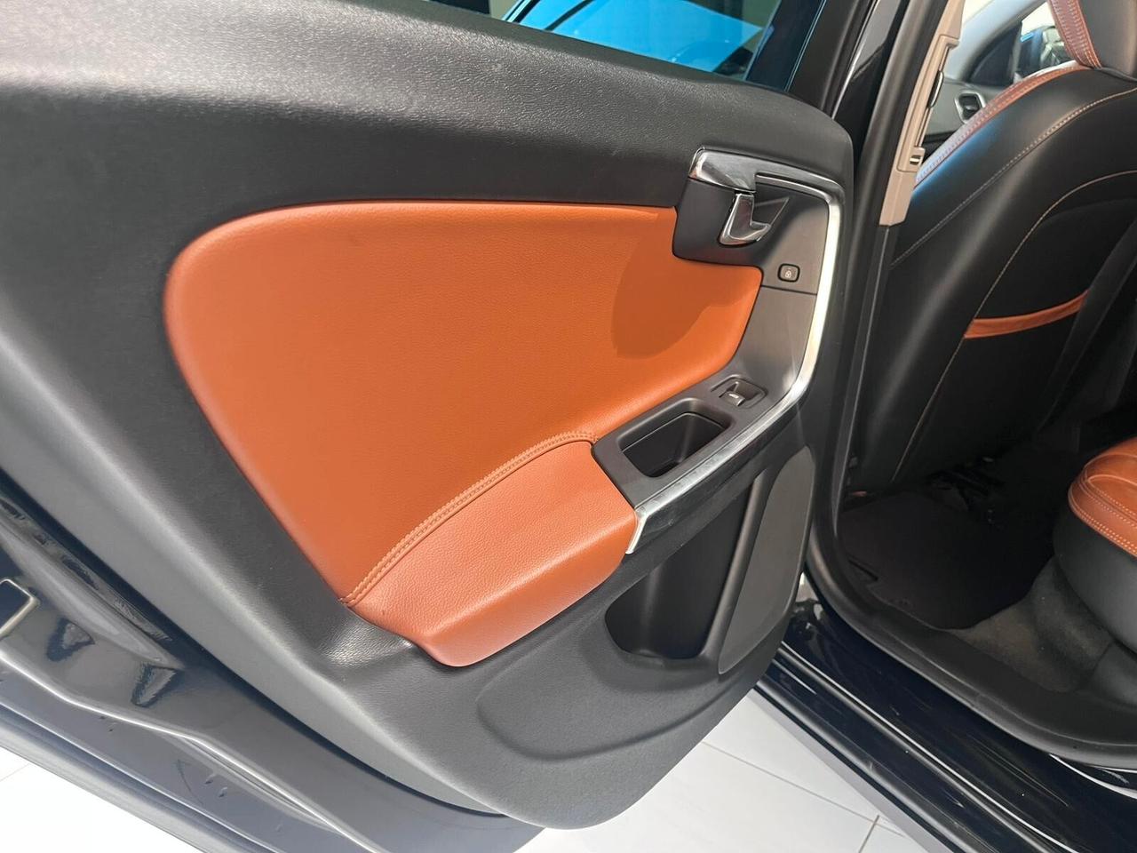 VOLVO V60 1.6 120CV