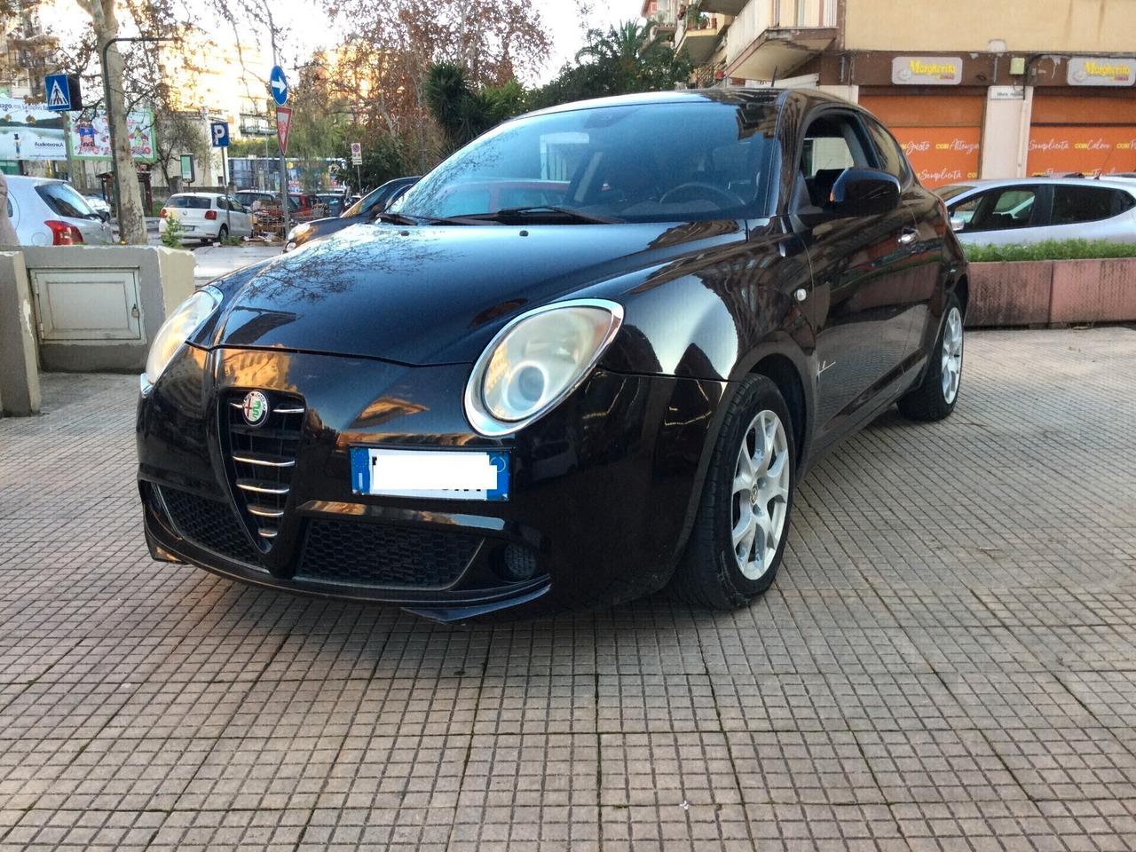 Alfa Romeo MiTo 1.6 JTDm 16V Distinctive Sport Pack