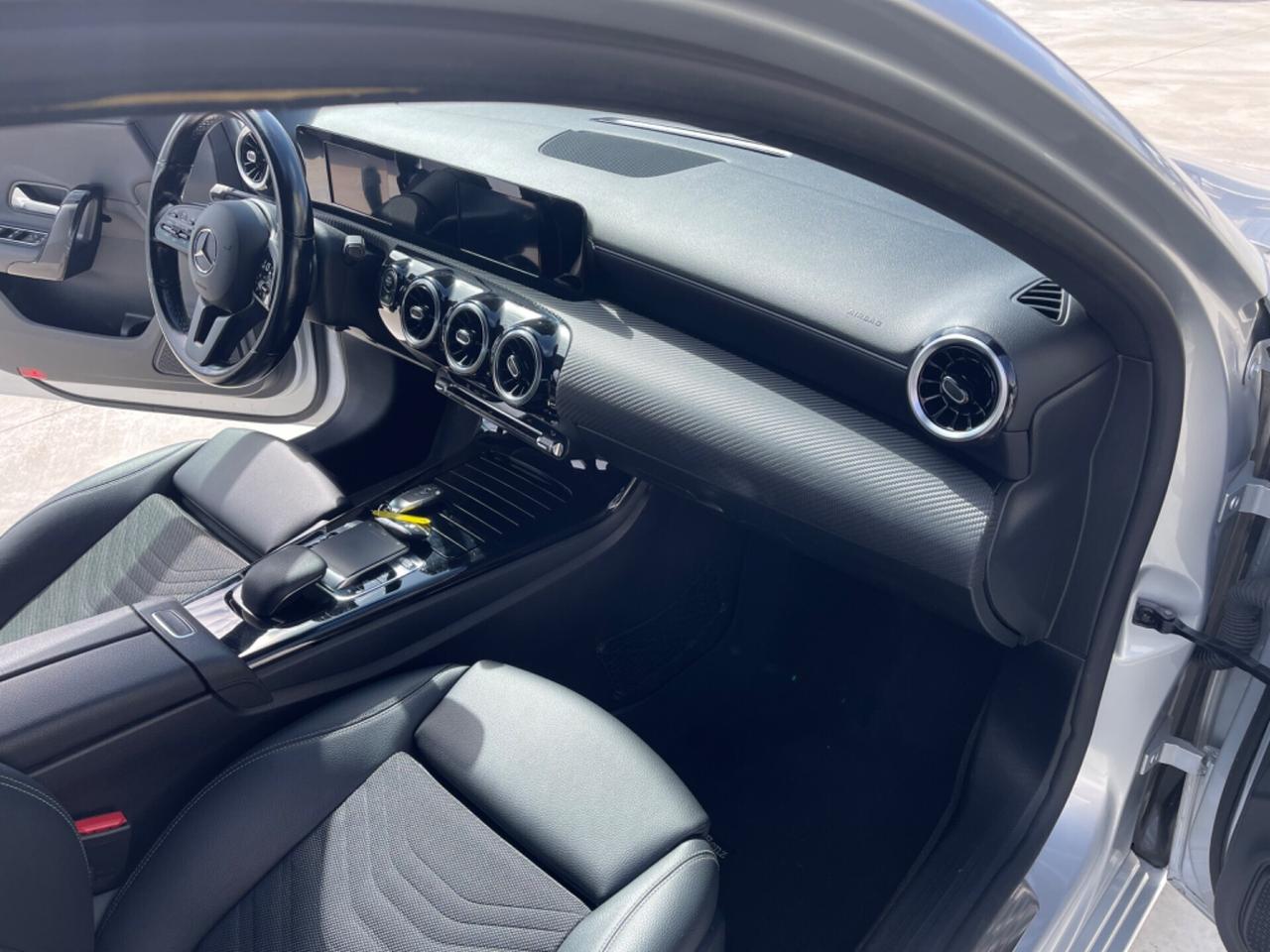 Mercedes-benz A 180 A 180 d Automatic Business Extra