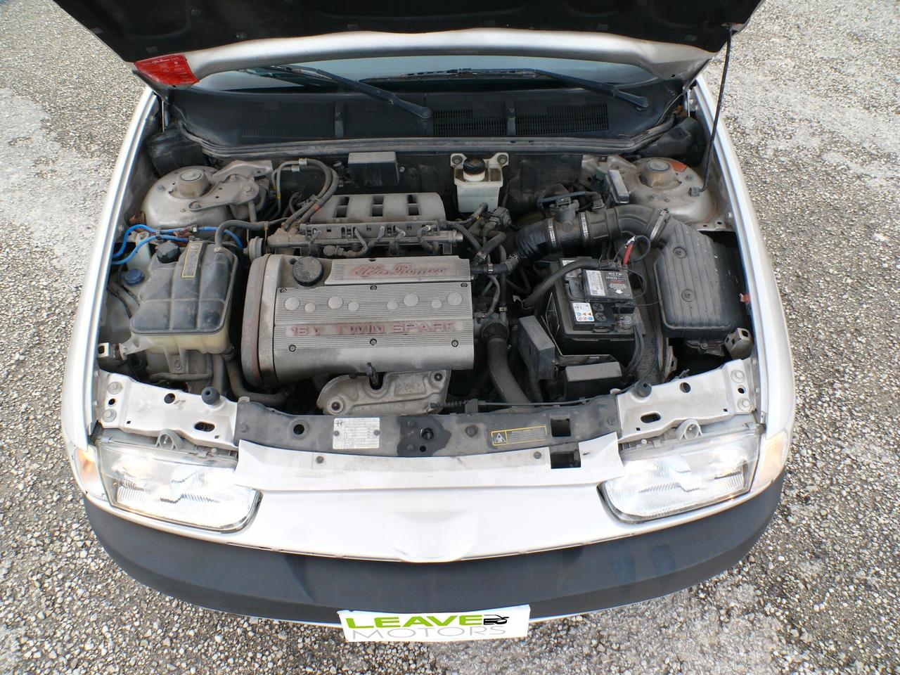 Alfa Romeo 146 1.6i 16V Twin Spark cat L