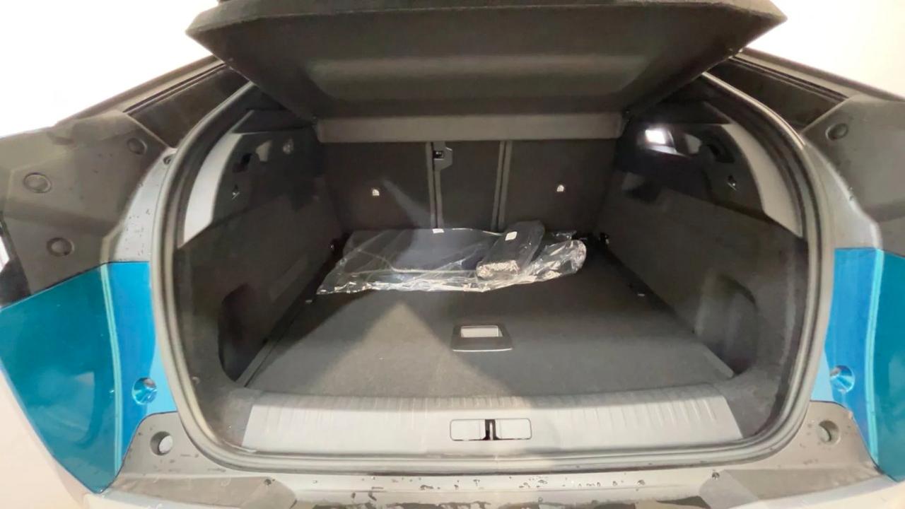 Peugeot 3008 3008 1.2 hybrid GT 145cv e-dcs6