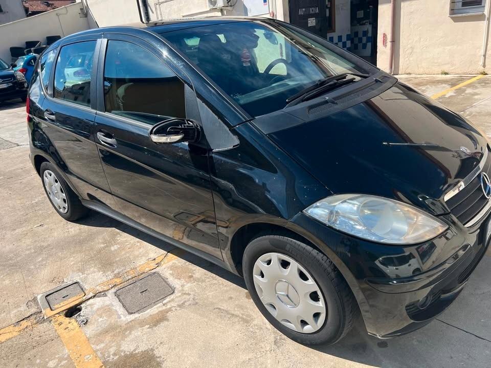 Mercedes-benz A 140 150 Classic Basic