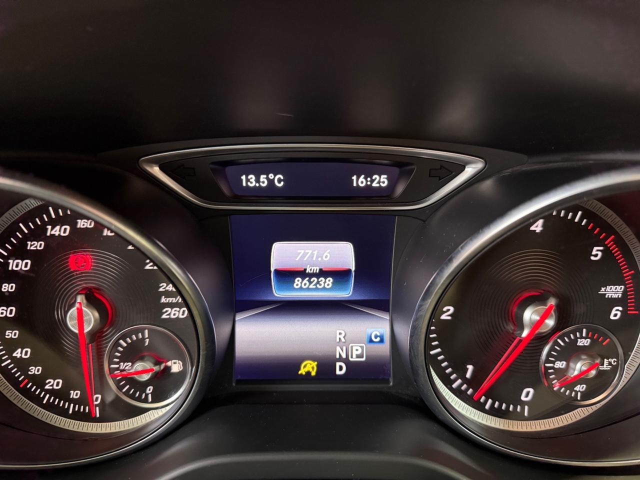 Mercedes-benz CLA 200 d S.W. Automatic Sport