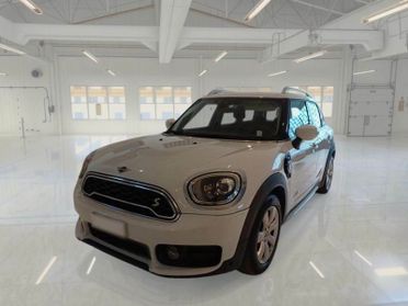 MINI COOPER SE COUNTRYMAN ALL4 BUSINESS AUTOM.
