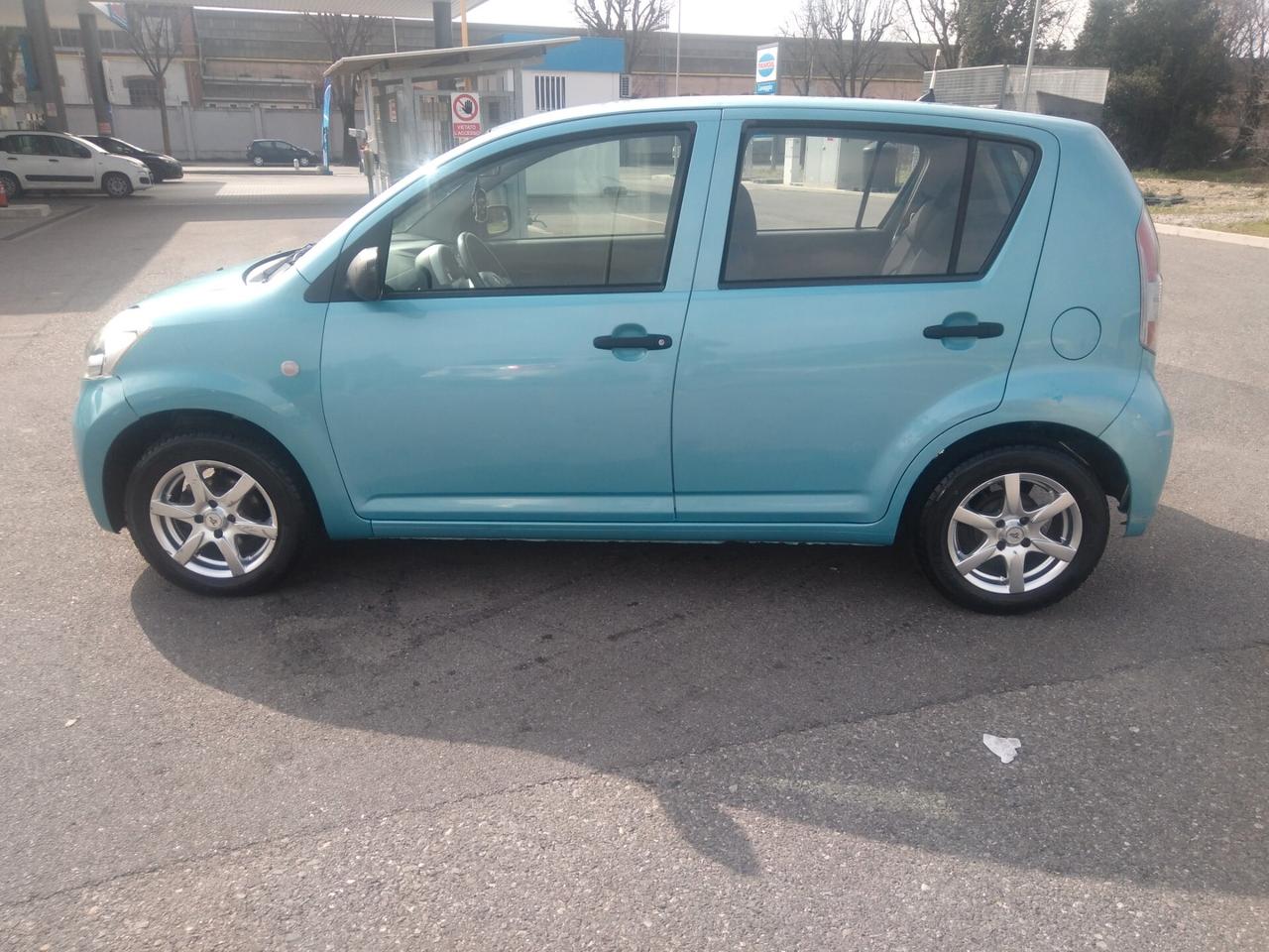 Daihatsu Sirion 1.0 12V 69cv Mio xneopatentati