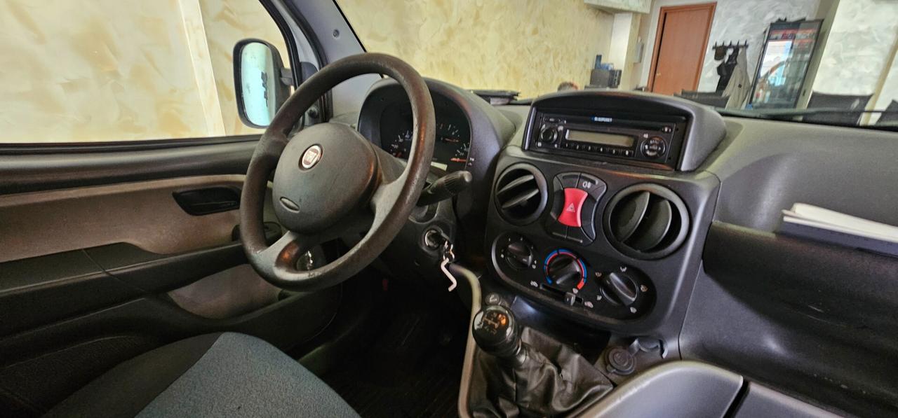 Fiat Doblo Doblò 1.6 16V Natural Power Active