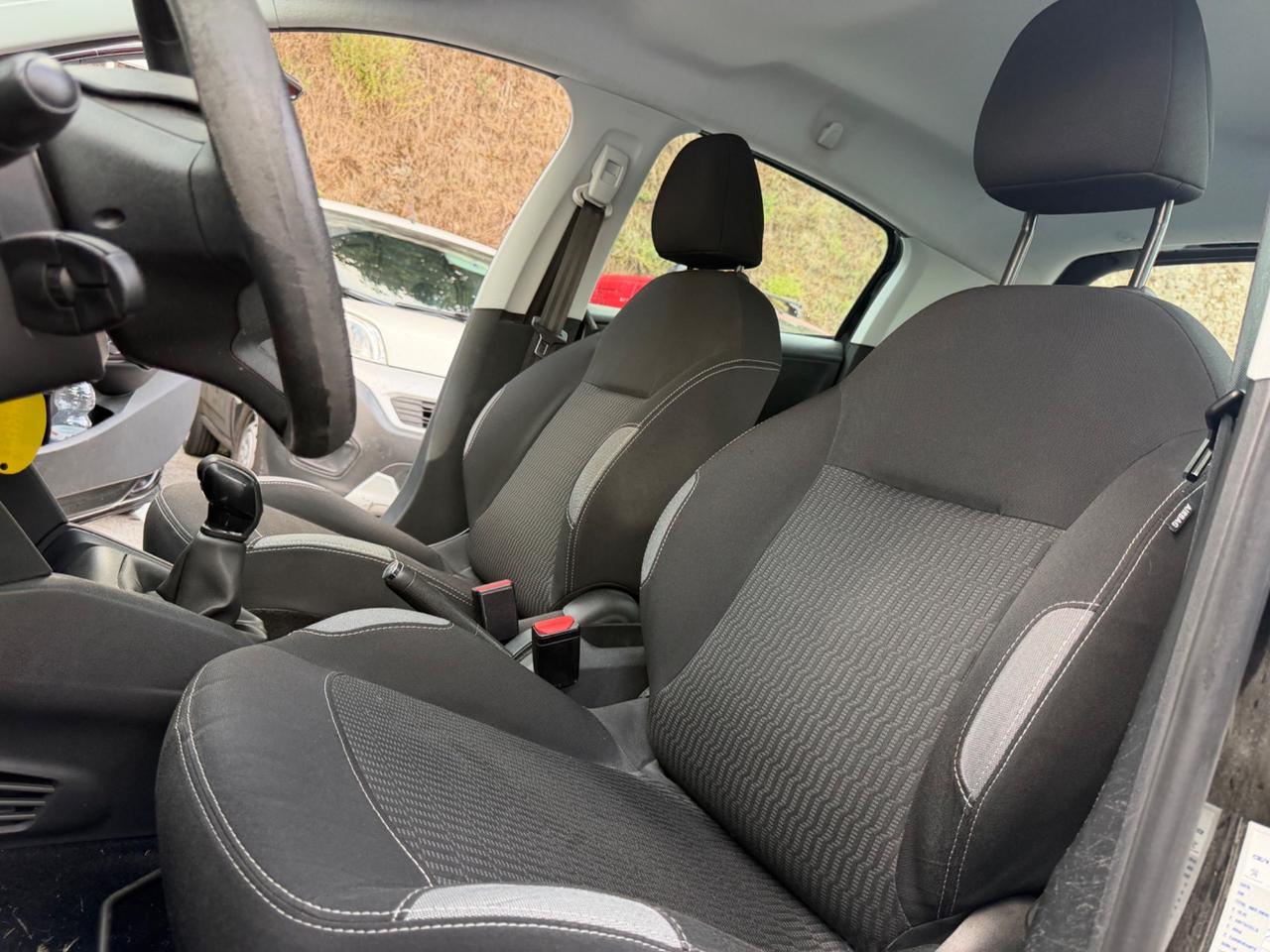Peugeot 208 1.2 PureTech 82cv - euro6 - 2016