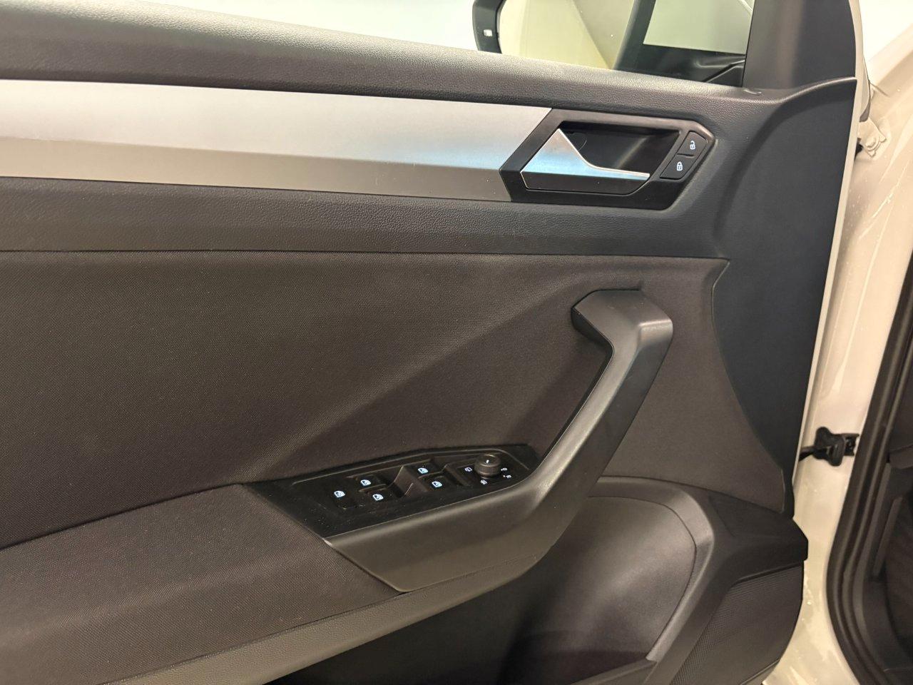 Volkswagen T-Roc 1.0 tsi Life 110cv