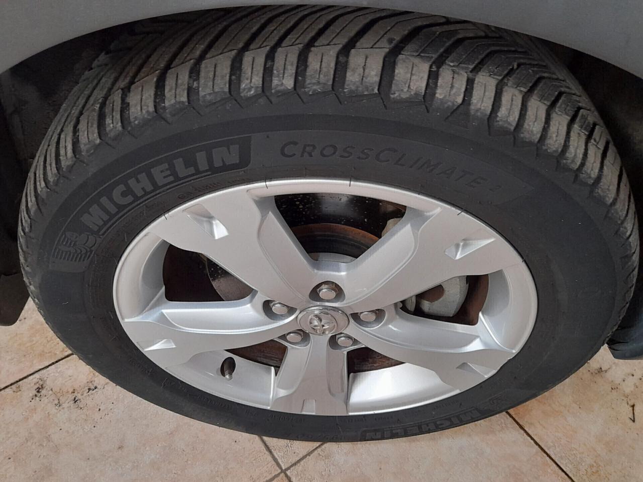 Toyota Urban Cruiser Urban Cruiser 1.4 D-4D AWD Sol
