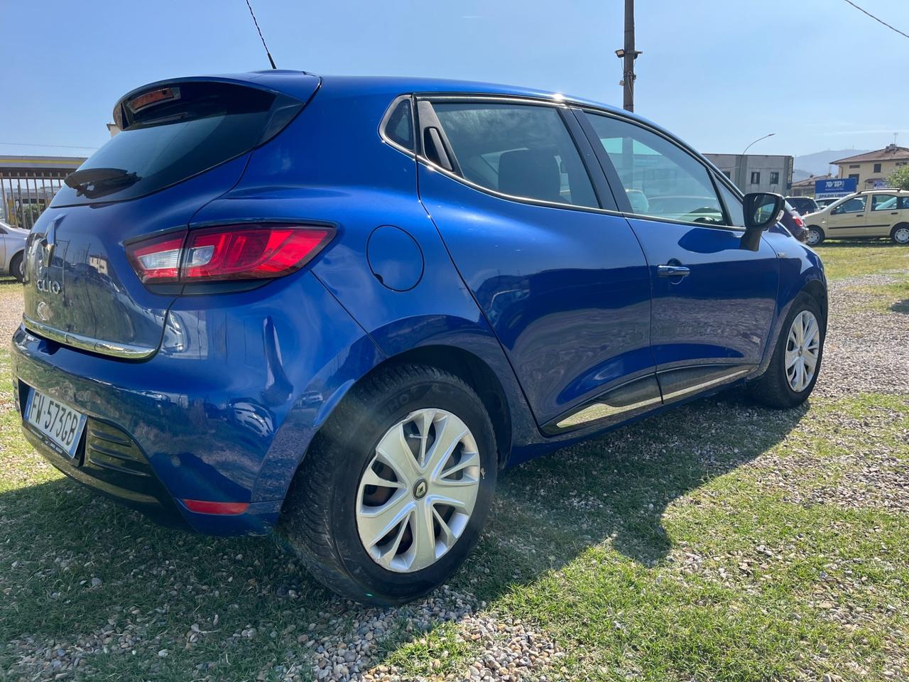 Renault Clio TCe 12V 75 CV 5 porte Moschino Intens
