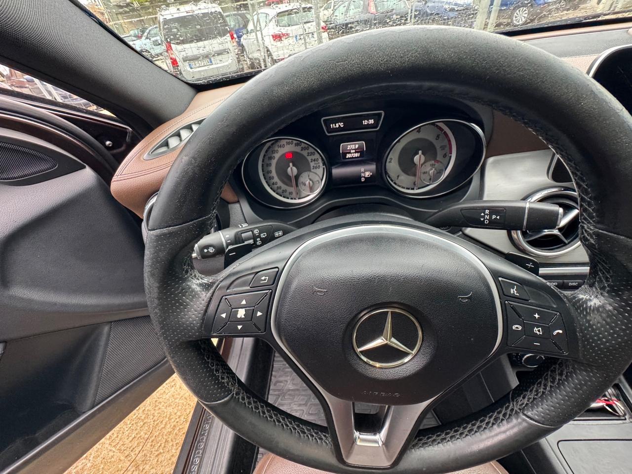 Mercedes-benz GLA 200 CDI Automatic Premium