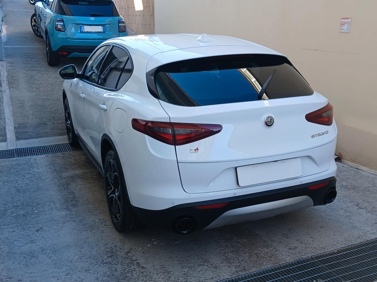 Alfa Romeo Stelvio 2.2 Turbodiesel 190 CV AT8 Q4 Super Business