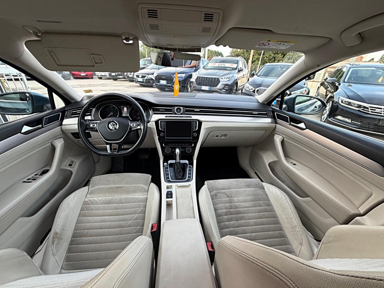 Volkswagen Passat Variant 2.0 TDI DSG Executive BlueMotion Tech.