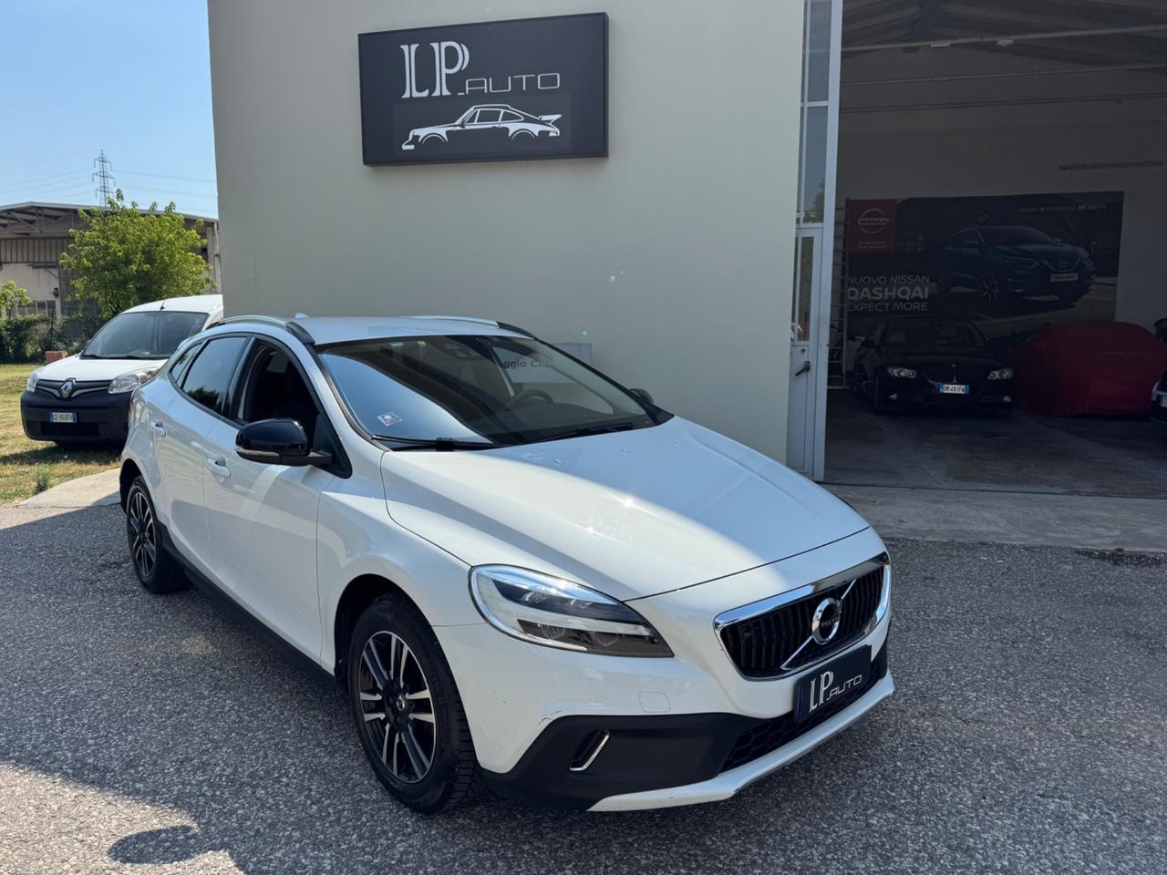 Volvo V40 Cross Country D2 Plus