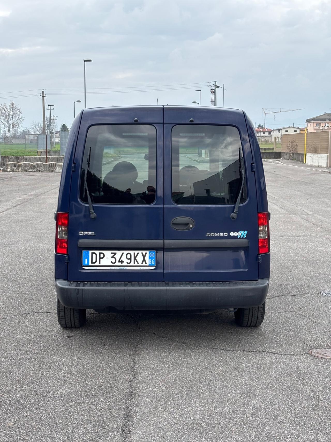 Opel Combo 1.6 CNG Metano 5p. Tour Enjoy GARANZIA
