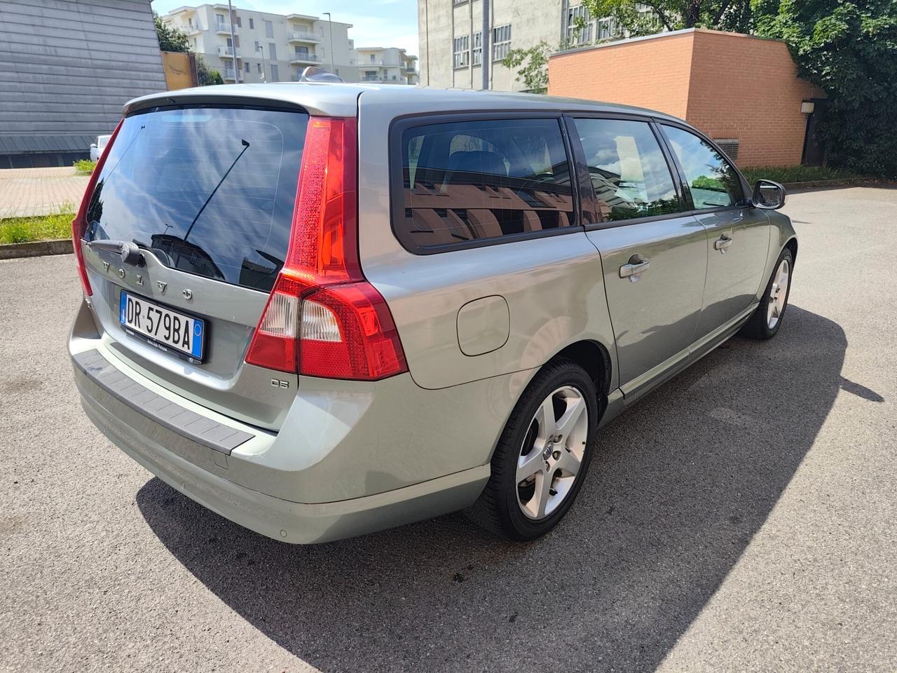 Volvo V70 2.4 D5 Summum frizione nuova