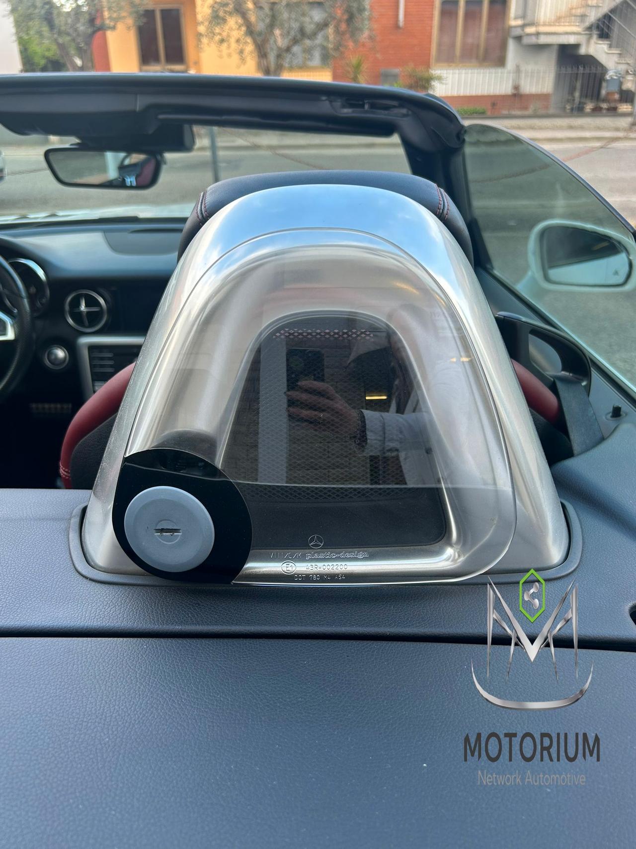 Mercedes-Benz SLC 250 D PREMIUM AMG