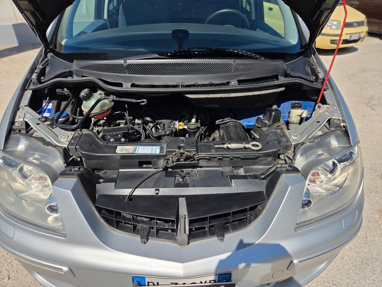 Lancia Phedra 2.0 MULTIJET EMBLEMA 8 POSTI