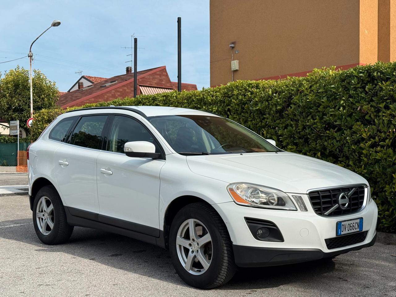 Volvo XC 60 XC60 2.4 D5 Summum