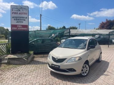 Lancia Ypsilon 1.2 69 CV 5 porte Platinum