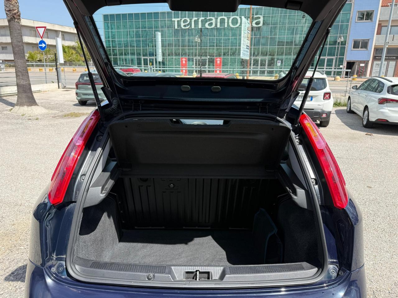 Fiat Punto 1.4 8V 5 porte Easypower Street