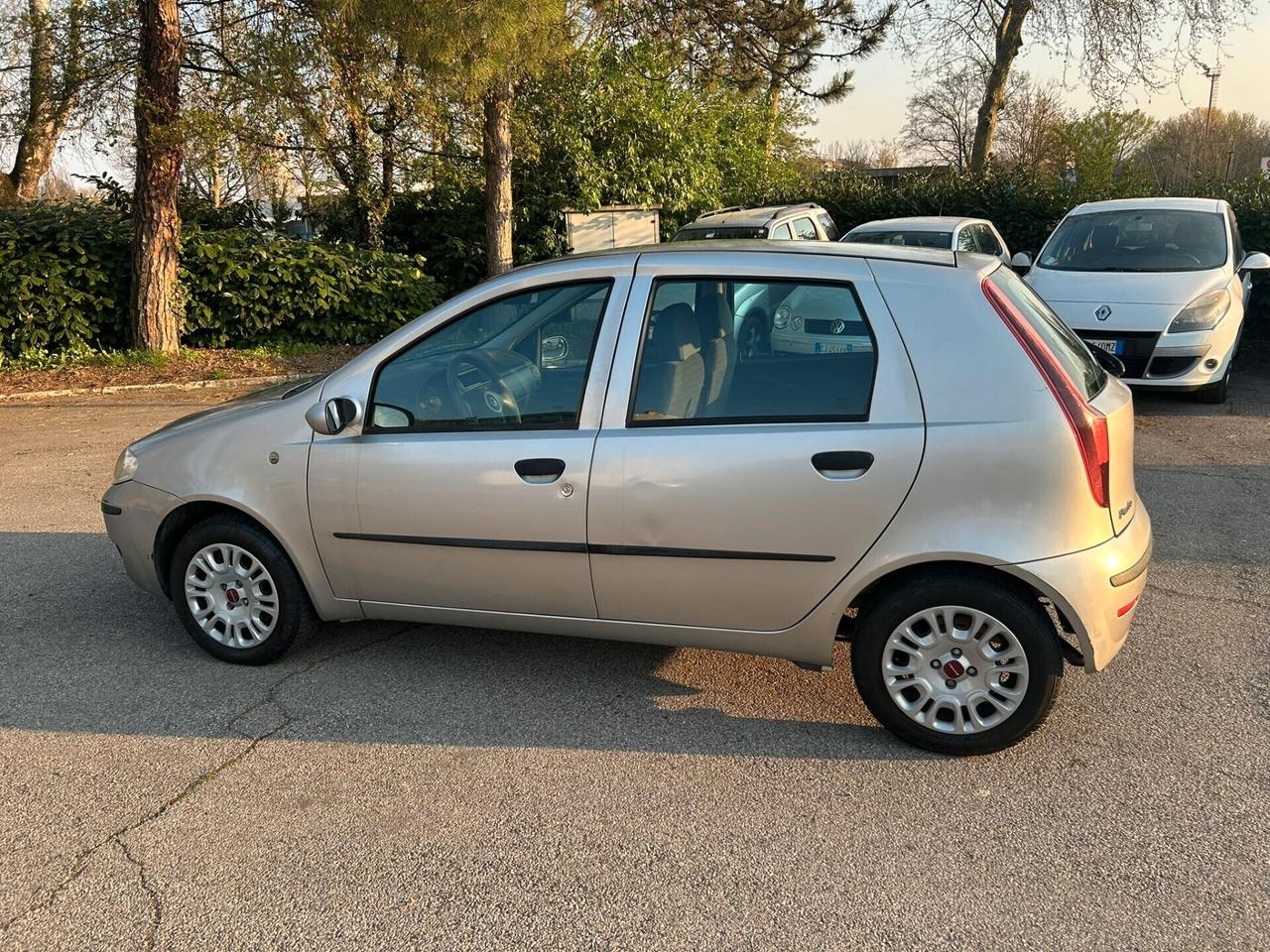 Fiat Punto 1.2 cc benzina 148.000 km unico proprietario perfetta